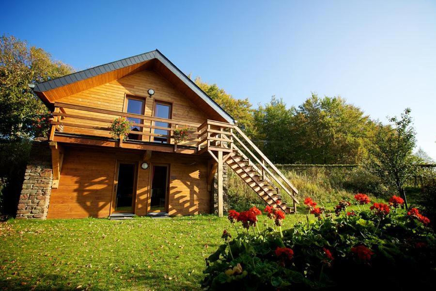 Brochepierre 28 Pers- Vue Exceptionnelle - Malmedy Villa Exterior photo